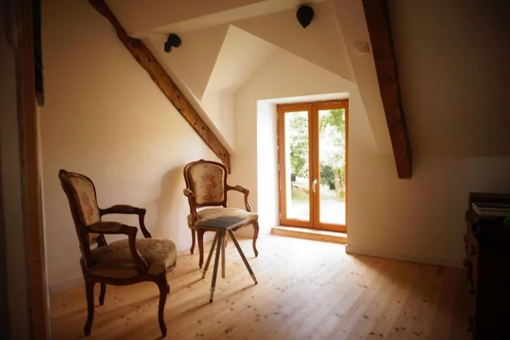 Belle Maison De Campagne Hénon